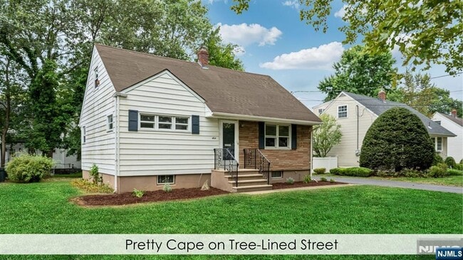 property at 464 Dorchester Rd
