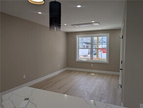 56 Diamond St in Providence, RI - Building Photo - Building Photo