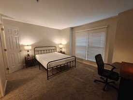 521 N Graham St, Unit 3A in Charlotte, NC - Building Photo