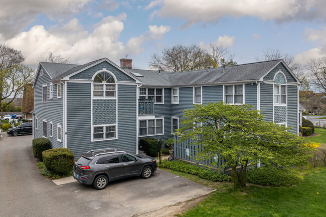 Seven Gables in Norwalk, CT - Building Photo - Primary Photo