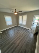 107 Jansen Ave in Essington, PA - Building Photo - Building Photo
