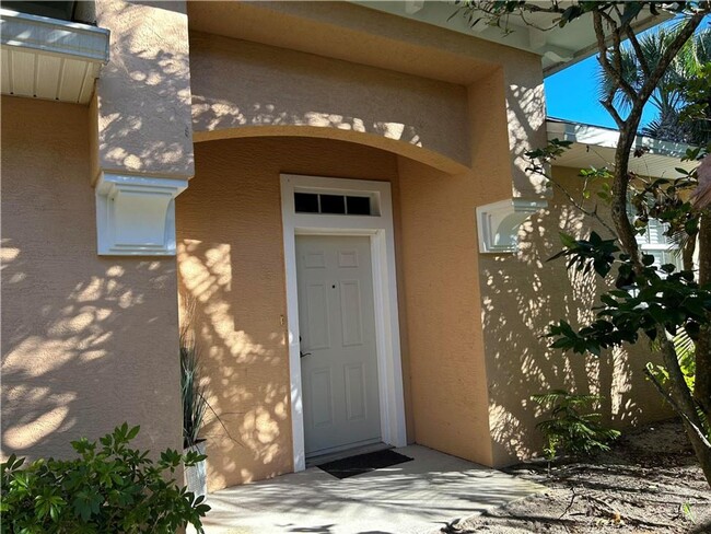 4314 Cross Ct in Vero Beach, FL - Building Photo - Building Photo