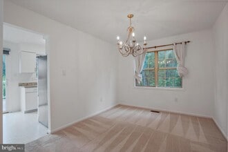 8609 Lamont Ct in Manassas, VA - Building Photo - Building Photo