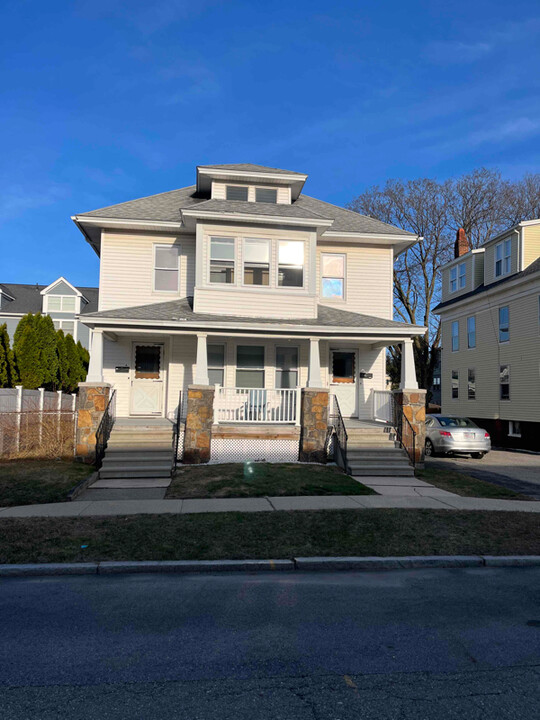 6 Natick St-Unit -2 in Worcester, MA - Building Photo