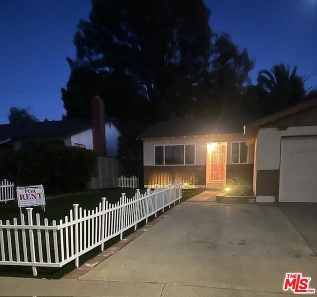 1514 E 215th Pl in Carson, CA - Building Photo - Building Photo