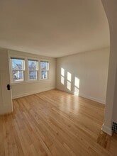 2706 E Morgan Ave, Unit Morgan Avenue in Milwaukee, WI - Foto de edificio - Building Photo