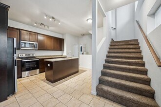 2737 Purington Ave, Unit 2737 in Fort Worth, TX - Building Photo - Building Photo