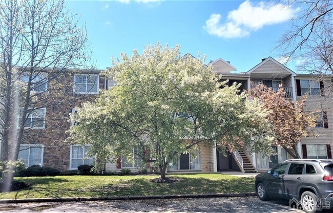 property at 68 Aspen Ct