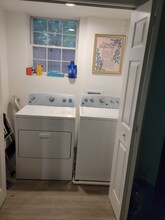 2450 Forest Trail in East Point, GA - Building Photo - Building Photo