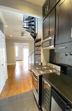 E 28TH ST., Unit 5D in New York, NY - Building Photo - Building Photo