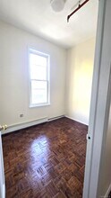 8-83 Cypress Ave in Queens, NY - Building Photo - Building Photo