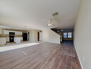 503 Pine Cluster Ct in Conroe, TX - Building Photo - Building Photo