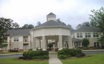 Cedar Trace Landing in Laurinburg, NC - Building Photo - Building Photo