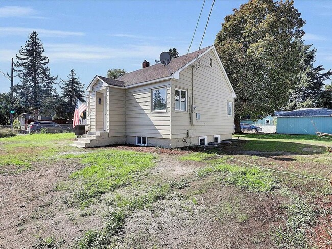 property at 608 S University Rd