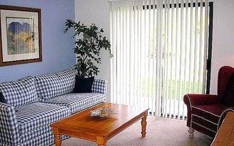 Normandy Ridge in Wapakoneta, OH - Building Photo