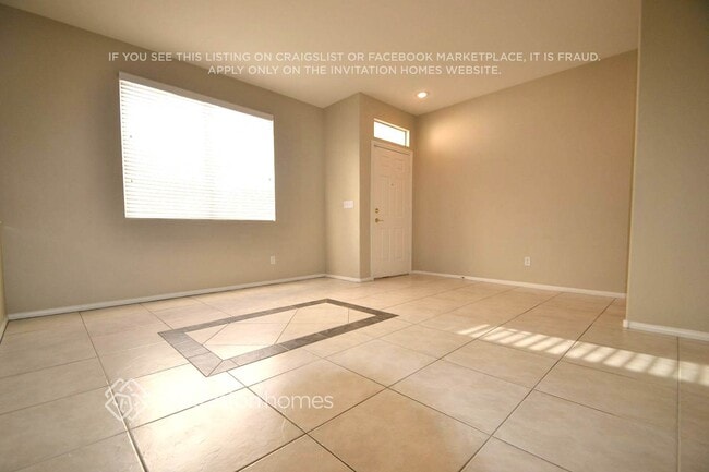 10058 Floragold Ct in Las Vegas, NV - Building Photo - Building Photo