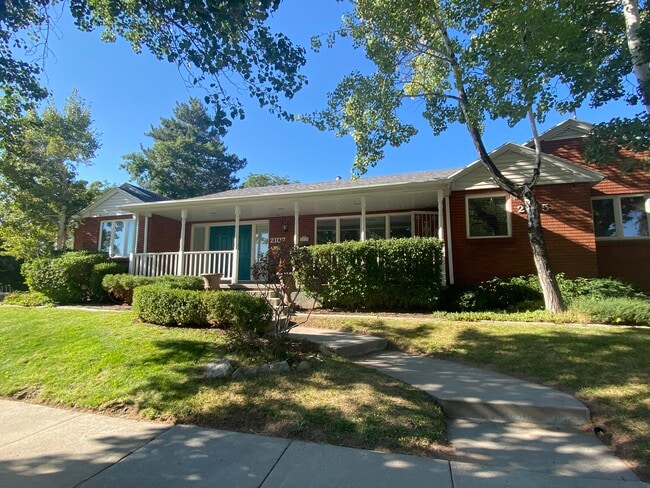 2115 E Browning Ave, Unit 2115 browning