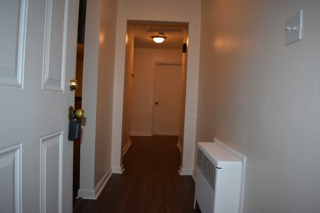 33 E Vacation Dr in Wappingers Falls, NY - Building Photo - Building Photo