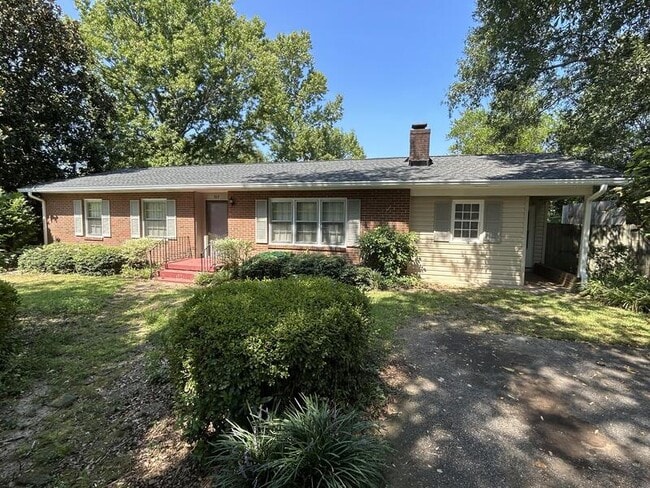 property at 317 Clarendon Dr