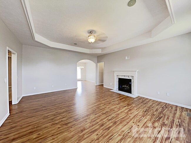 901 Highland Dr, Unit 5-A in White House, TN - Building Photo - Building Photo