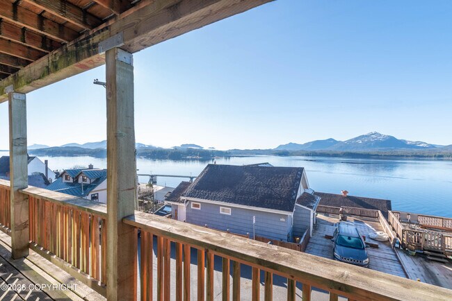 1254-1256-1256 Water St in Ketchikan, AK - Building Photo - Building Photo