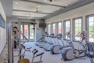 Century Lakeshore Crossings in Birmingham, AL - Foto de edificio - Interior Photo