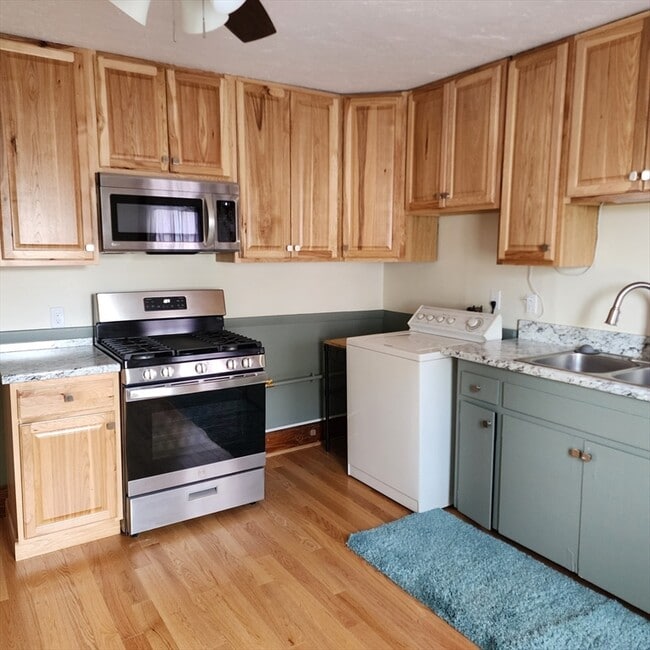 property at 8 Clark St