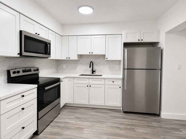 property at 730 SW 5th Ave