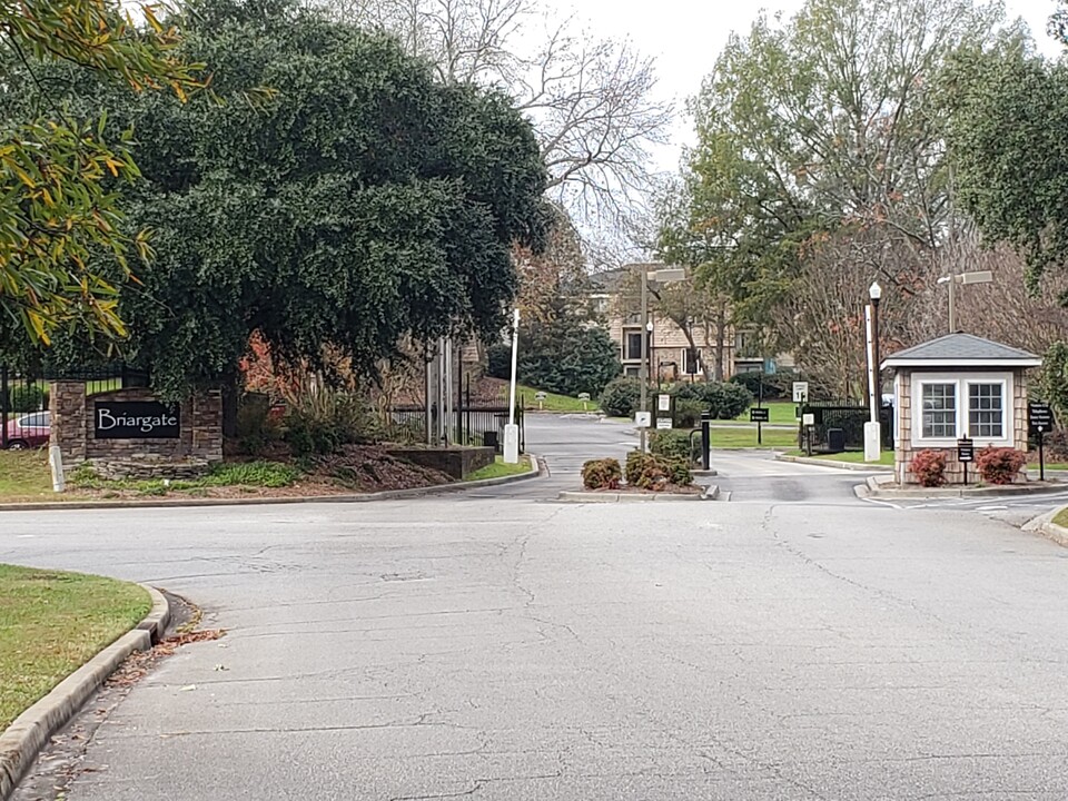 218 Old Manor Rd in Columbia, SC - Building Photo