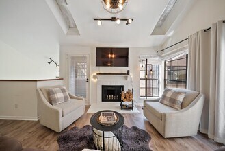 4904 Feagan St in Houston, TX - Building Photo - Building Photo