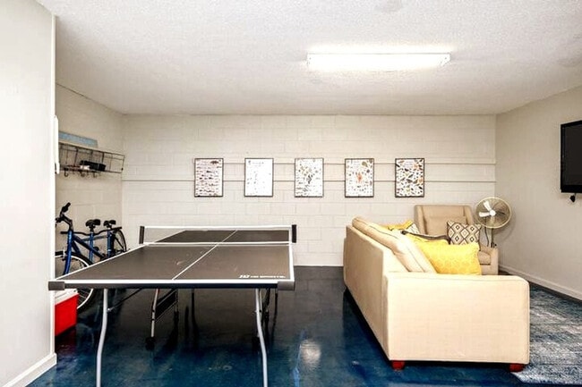 22 Moreno Point Rd in Destin, FL - Building Photo - Building Photo