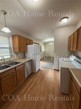 846 N Valleyview St in Wichita, KS - Building Photo - Building Photo