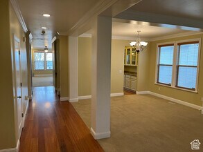 10234 Eagle Cliff Way in Sandy, UT - Building Photo - Building Photo