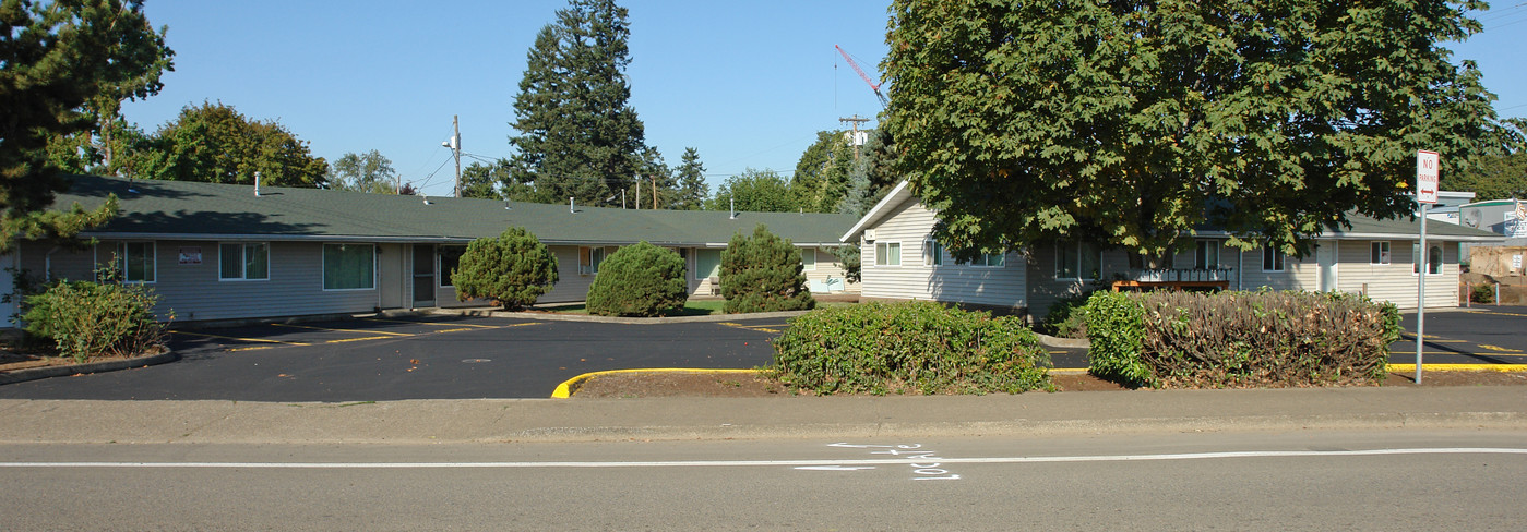 2981-2999 Riviera Dr in Salem, OR - Building Photo