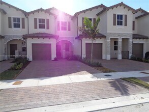 2514 SE 29th St in Homestead, FL - Building Photo - Building Photo