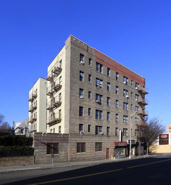 549-553 S Broadway in Yonkers, NY - Building Photo - Building Photo
