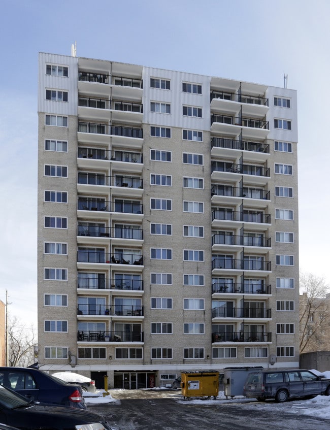 Croydon Apartments in Ottawa, ON - Building Photo - Building Photo