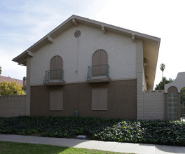 Casa De Jerardo in Riverside, CA - Building Photo - Building Photo