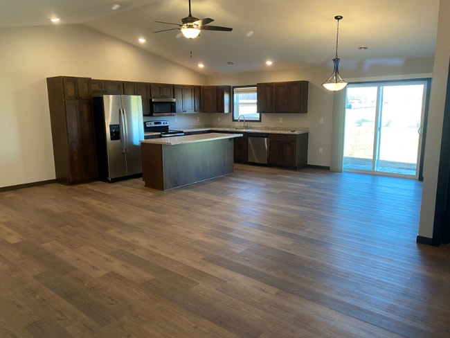 property at 1013 Royal Blvd