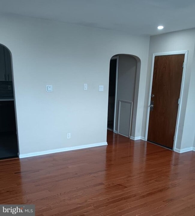 153 Burmont Rd in Drexel Hill, PA - Building Photo - Building Photo