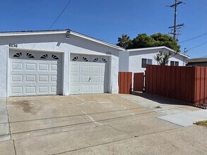 4136 Fond du Lac Ave in San Diego, CA - Building Photo - Building Photo