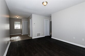 2853 Belvedere Ln-Unit -3 in Decatur, GA - Building Photo - Building Photo