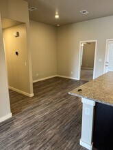 3216 Waverly Ave in Lubbock, TX - Building Photo - Building Photo