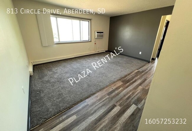 property at 222 S Greenwood St