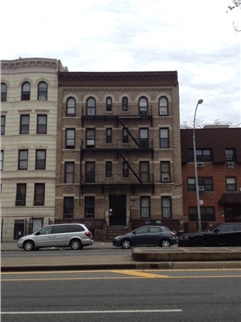 5605 4th Ave in Brooklyn, NY - Building Photo