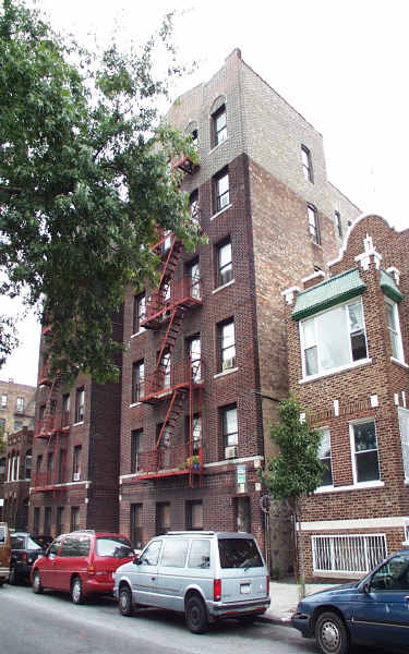 754 Manida St in Bronx, NY - Foto de edificio - Building Photo