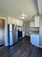 2271 Mark Ave in Lincoln Park, MI - Building Photo - Building Photo