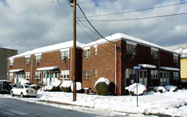 75 Fair St in Hackensack, NJ - Building Photo