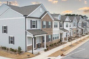 Parker Station in Fuquay Varina, NC - Building Photo