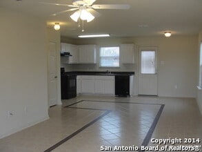 11246 Magic Canyon in San Antonio, TX - Building Photo - Building Photo